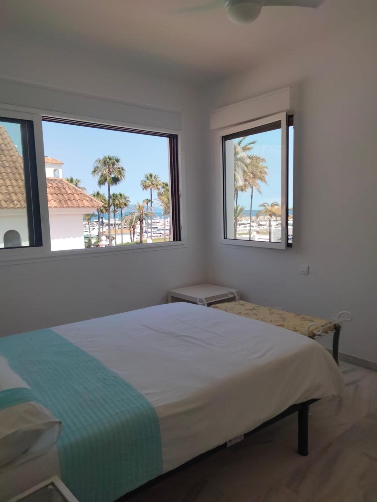 Apartamento En La Playa Manilva Luaran gambar